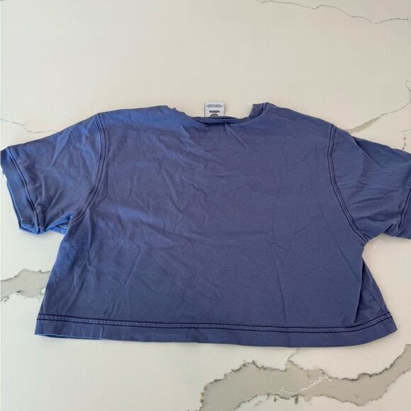 Adidas cropped t-shirt top sz M - Picture 4 of 4